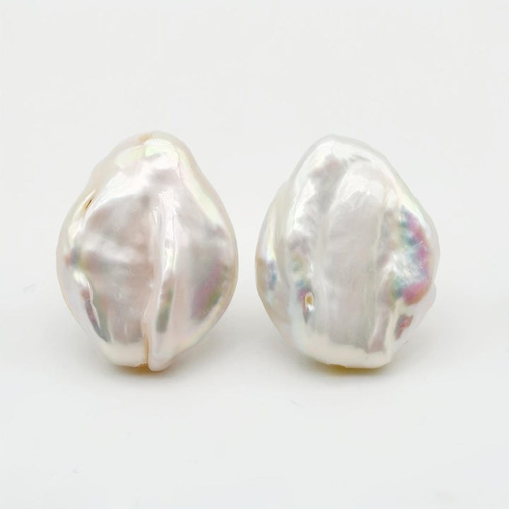 Gold Stud Earrings Cara with Baroque Pearl