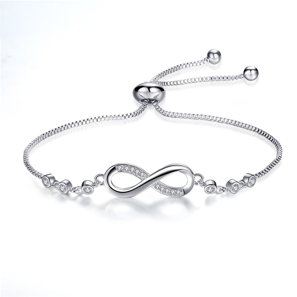 Gold Chain Bracelet Órlaith with Infinity Symbol