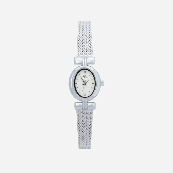 Gold Watch Maeve with Oval Case and Mesh Strap