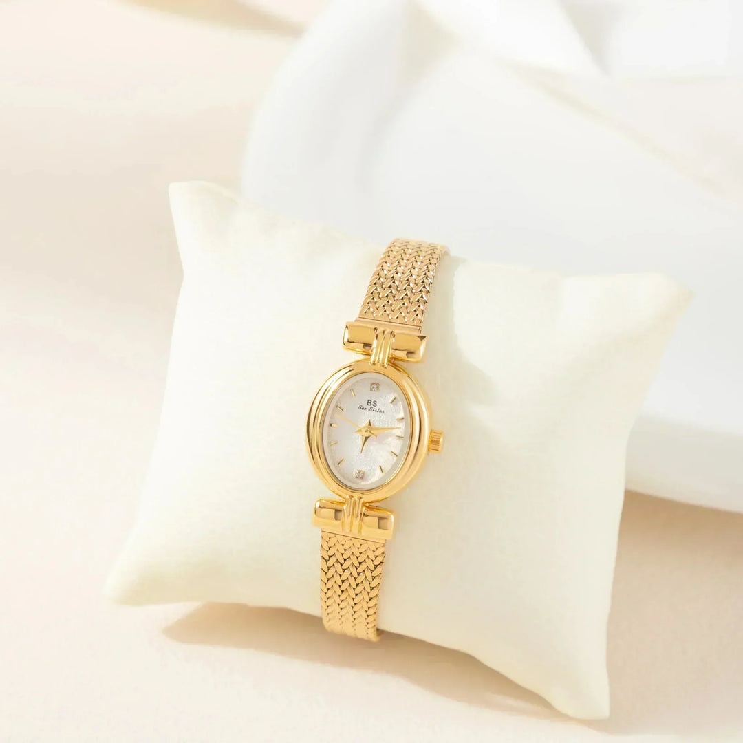 Gold Watch Maeve with Oval Case and Mesh Strap
