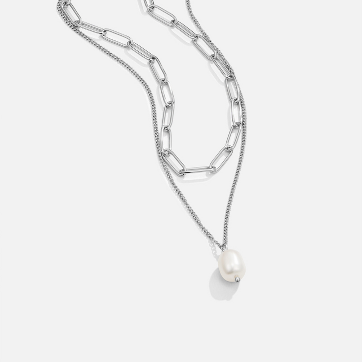 Silver Chain Necklace Íde with Pearl Drop