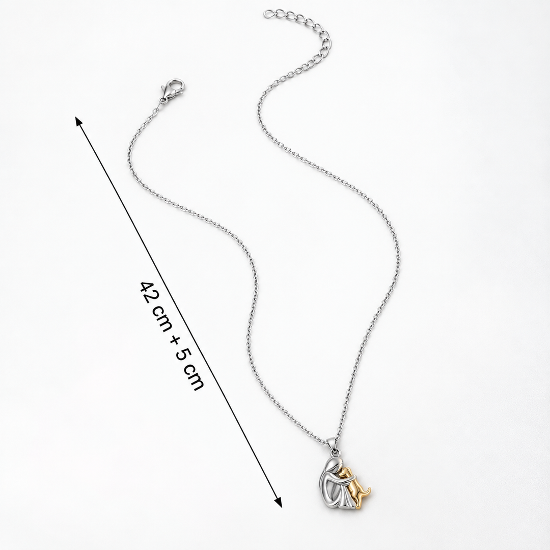 Gold & Silver Necklace Béibhinn with Woman and Dog