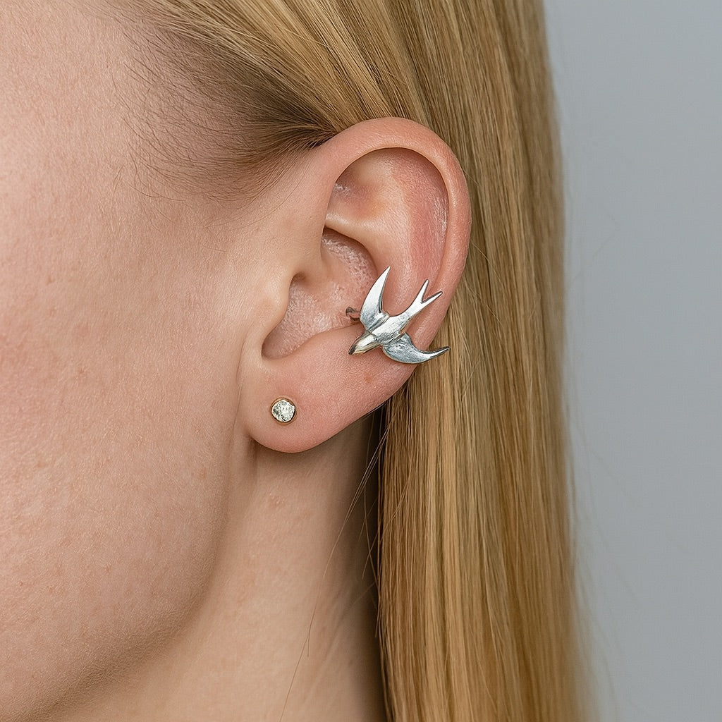 Silver Ear Cuff Laoise with Swallow Motif