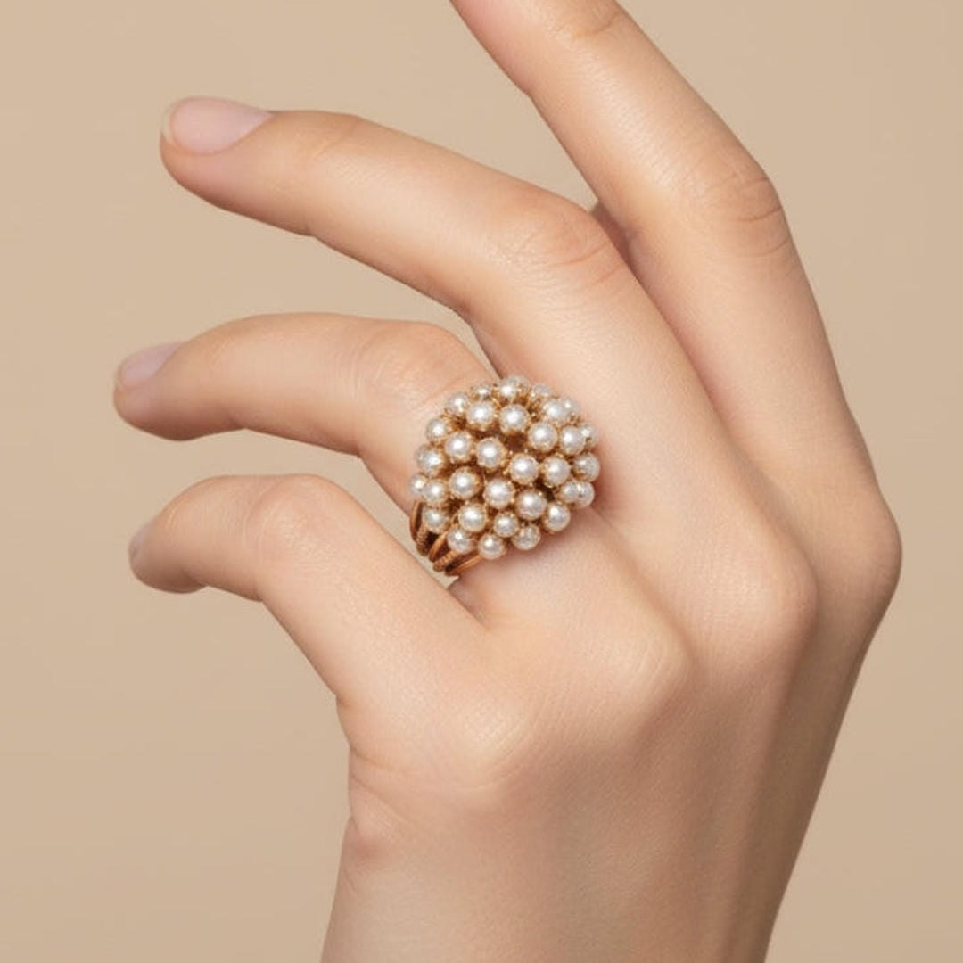 Gold Ring Órla with Pearls