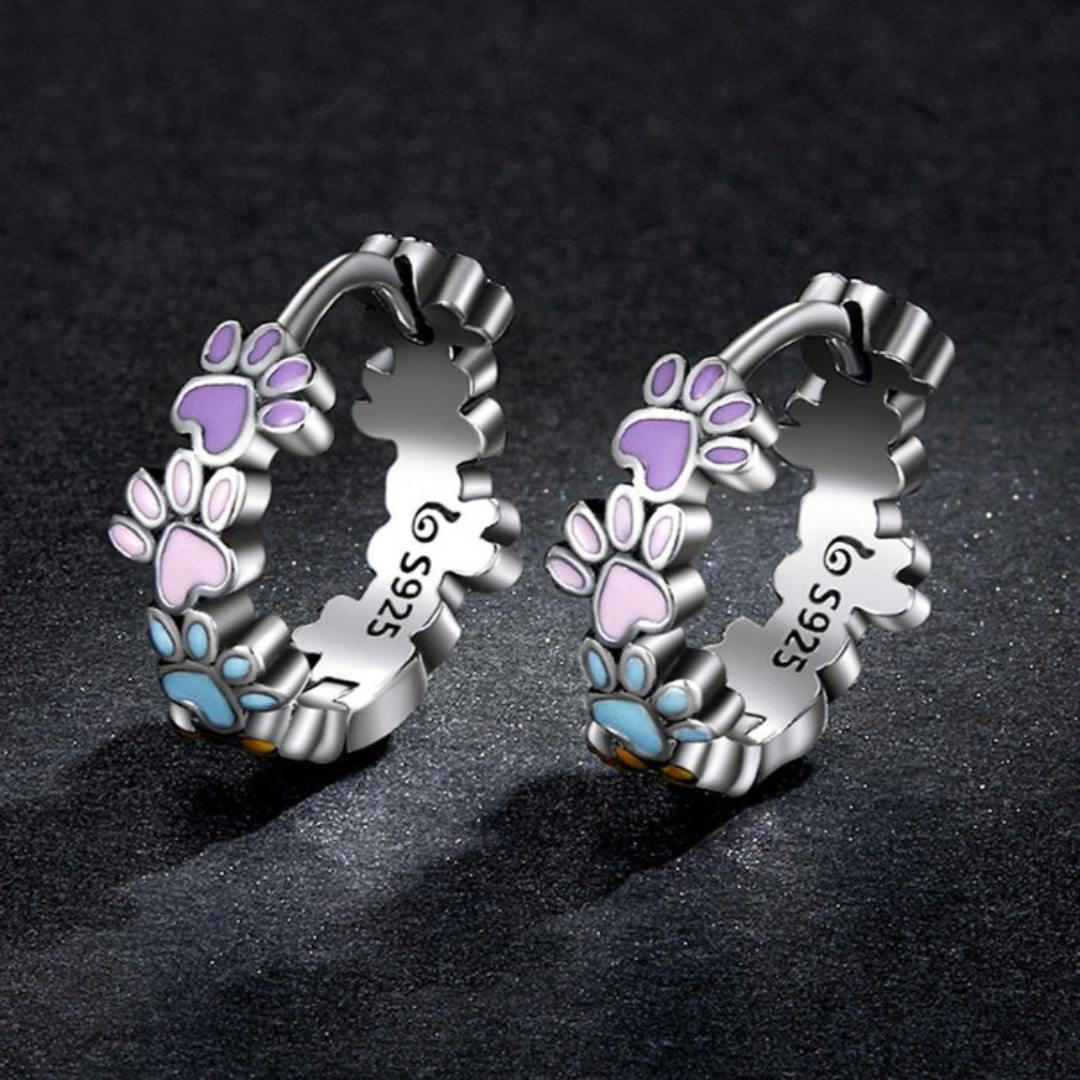 Silver Huggie Earrings Emer with Paw Prints