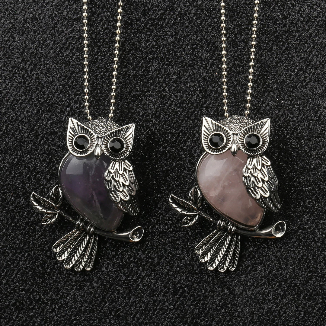 Silver Necklace Siobhán with Amethyst Owl