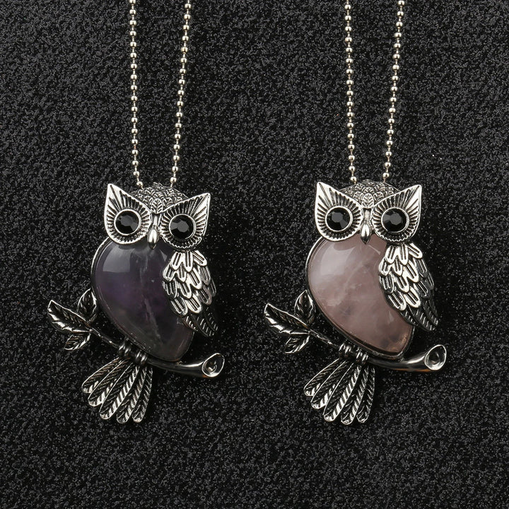 Silver Necklace Siobhán with Amethyst Owl