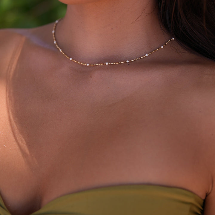 Gold Beaded Necklace Fiadh with Pearls