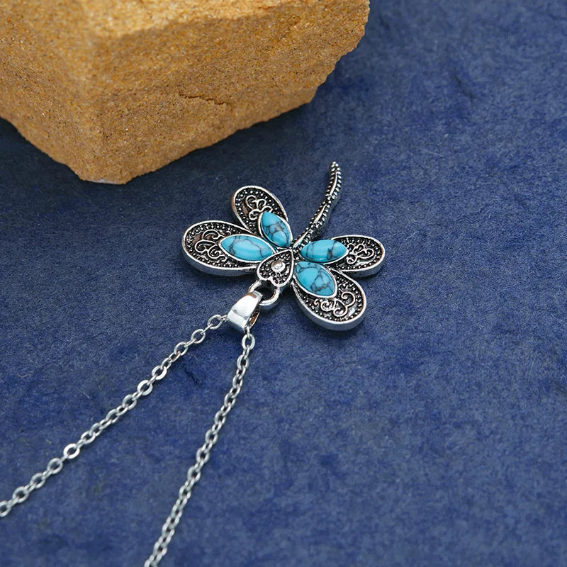 Silver Necklace Deirbhile with Turquoise Dragonfly