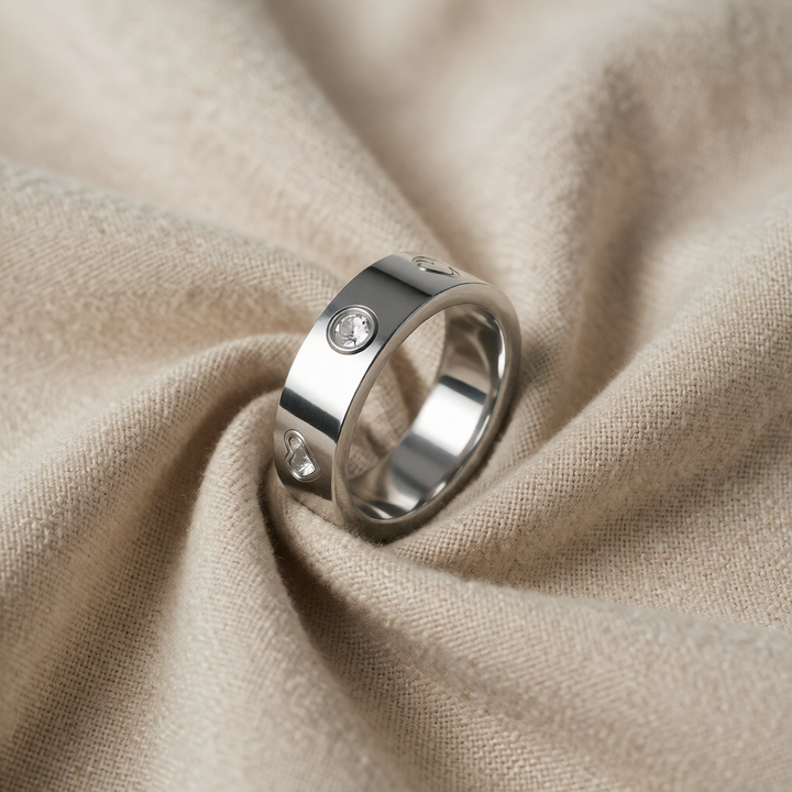 Silver Band Ring Ciara with Crystal & Hearts