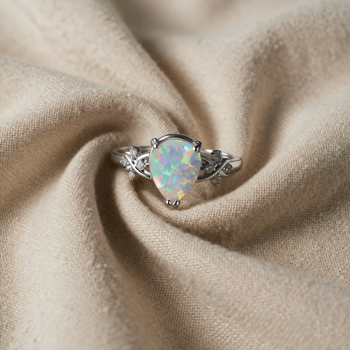 Silver Ring Clíodhna with Opal