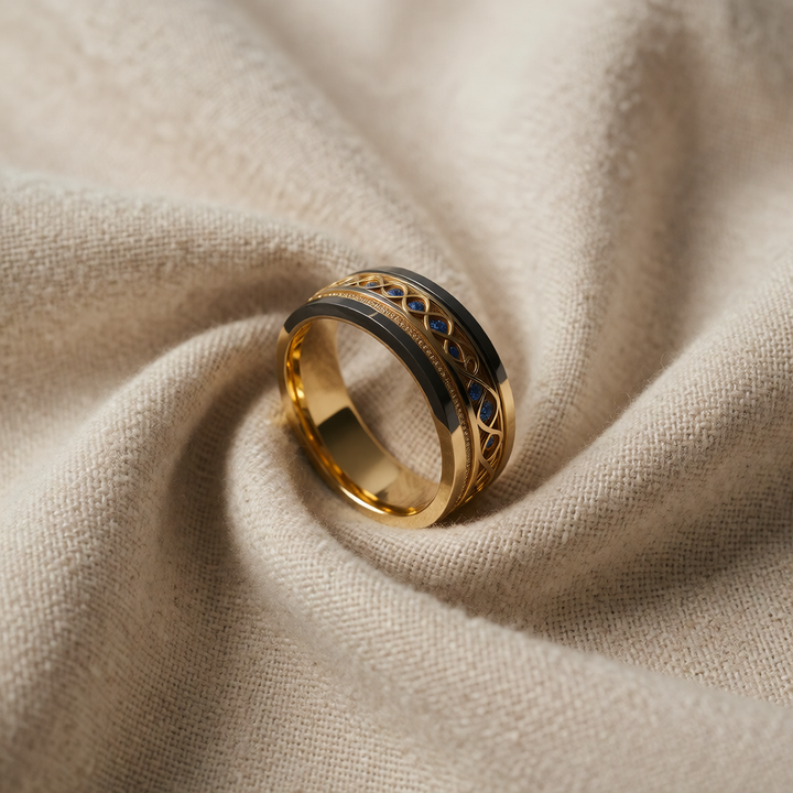Gold Band Ring Deirdre with Sapphire & Celtic Knot