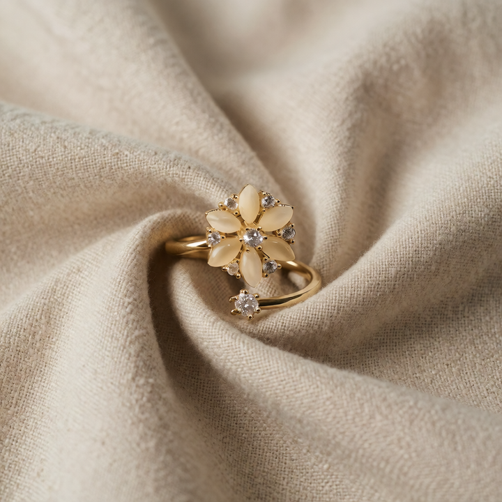 Gold Ring Ciara with Opal