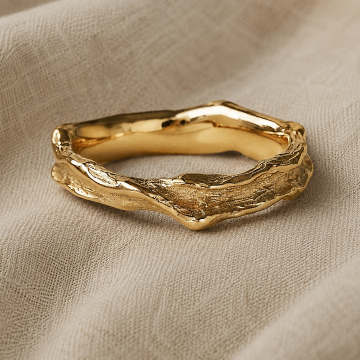 Gold Band Ring Clíona with Organic Texture