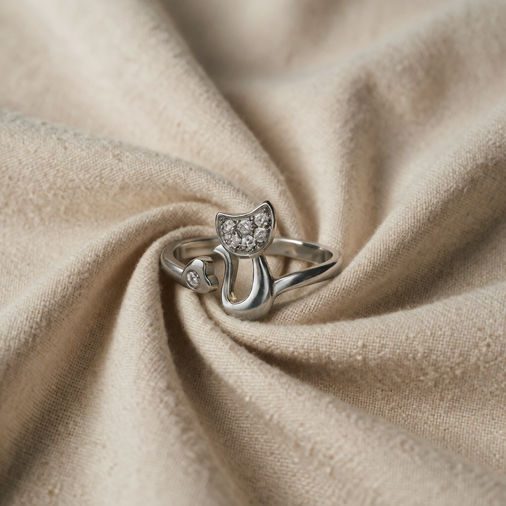 Silver Cat Open Ring Íde with Zirconia