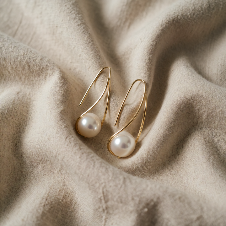 Gold Drop Earrings Kinsale with Pearl