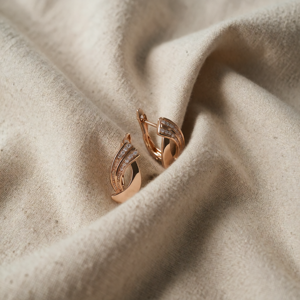 Rose Gold Huggie Earrings Bríd with Zirconia