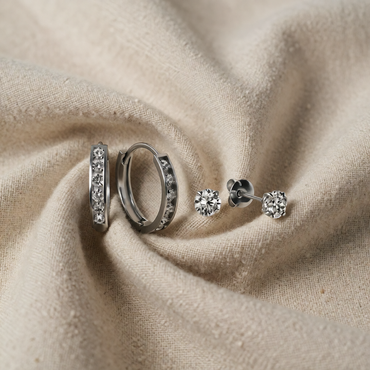 Silver Stud Earrings Saoirse with Zirconia