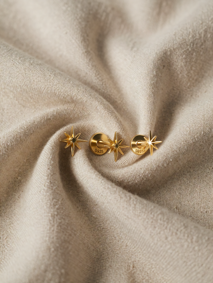 Gold Stud Earrings Dervla with Star Motif