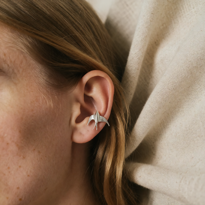Silver Ear Cuff Laoise with Swallow Motif