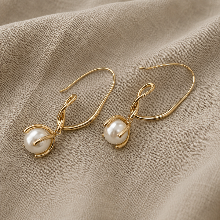 Gold Drop Earrings Cara with Pearl