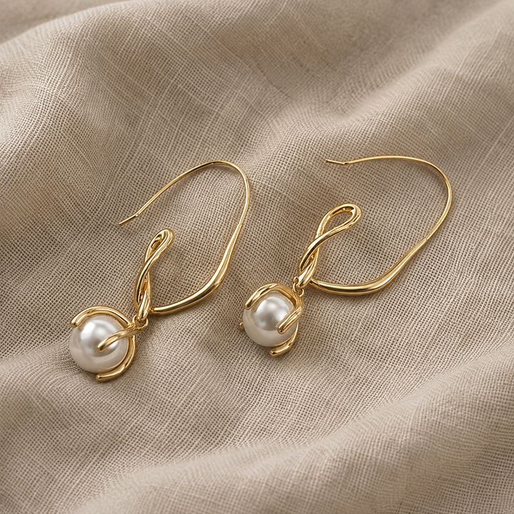 Gold Drop Earrings Fionnuala with Pearl