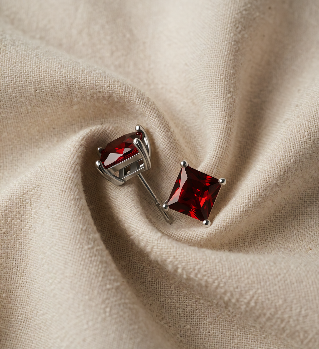 White Gold Stud Earrings Caoimhe with Princess-Cut Ruby