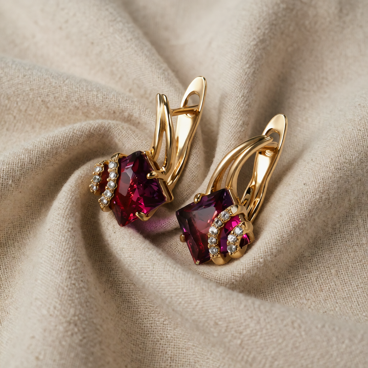 Gold Drop Earrings Órlaith with Red Crystal