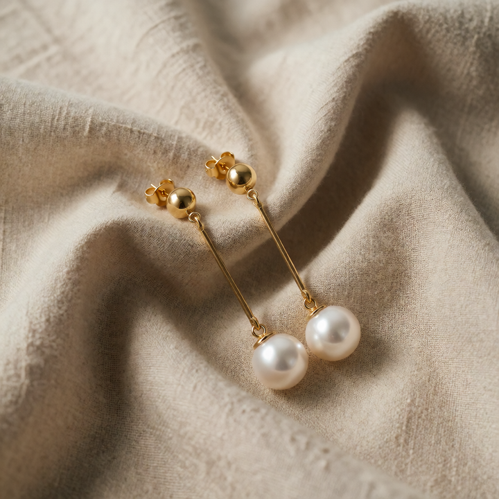 Gold Drop Earrings Emer with Pearl