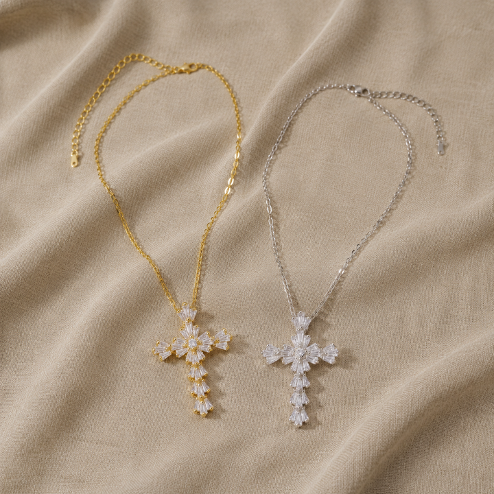 Silver Necklace Darina with Zirconia Cross