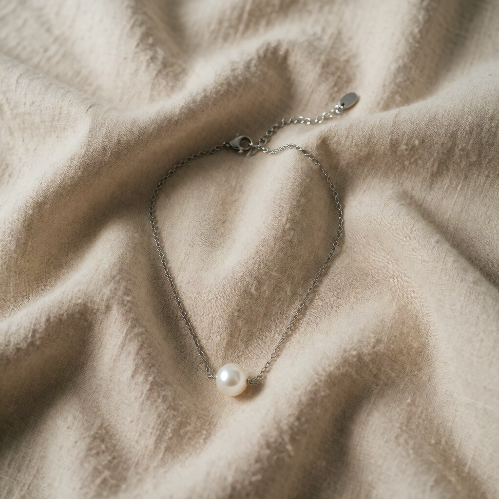 Silver Necklace Ciara with Pearl