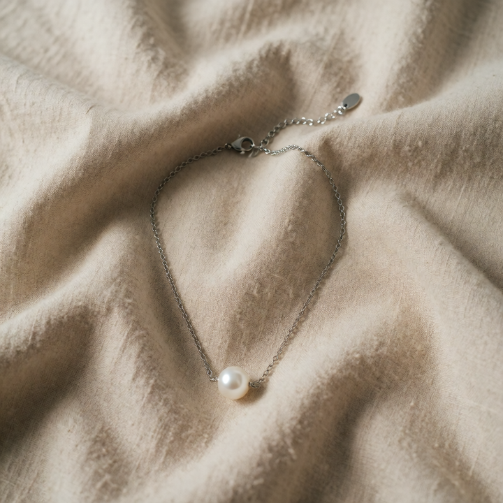 Silver Necklace Ciara with Pearl