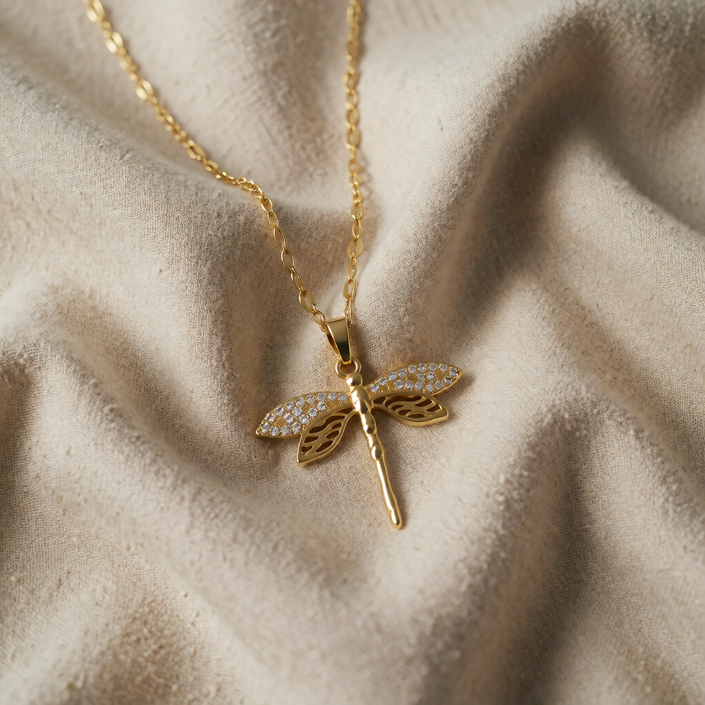 Gold Necklace Bláthnaid with Dragonfly and Zirconia