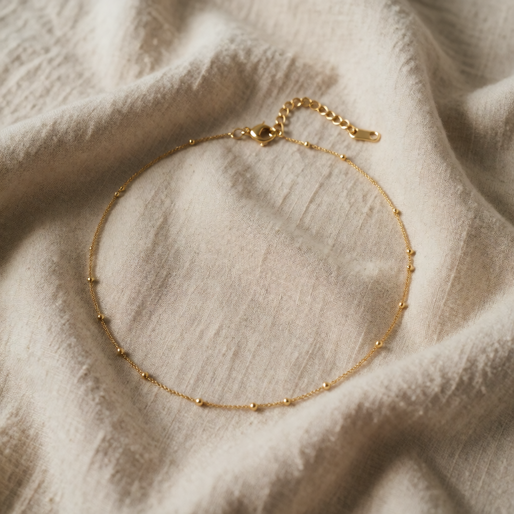 Gold Chain Necklace Méabh with Satellite Beads