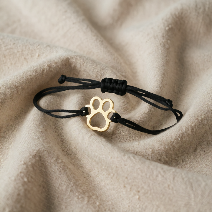 Black Cord Bracelet Órlaith with Gold Paw Print