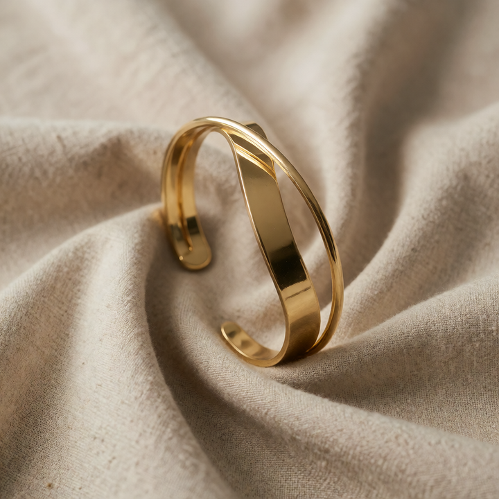 Gold Cuff Bracelet Riona