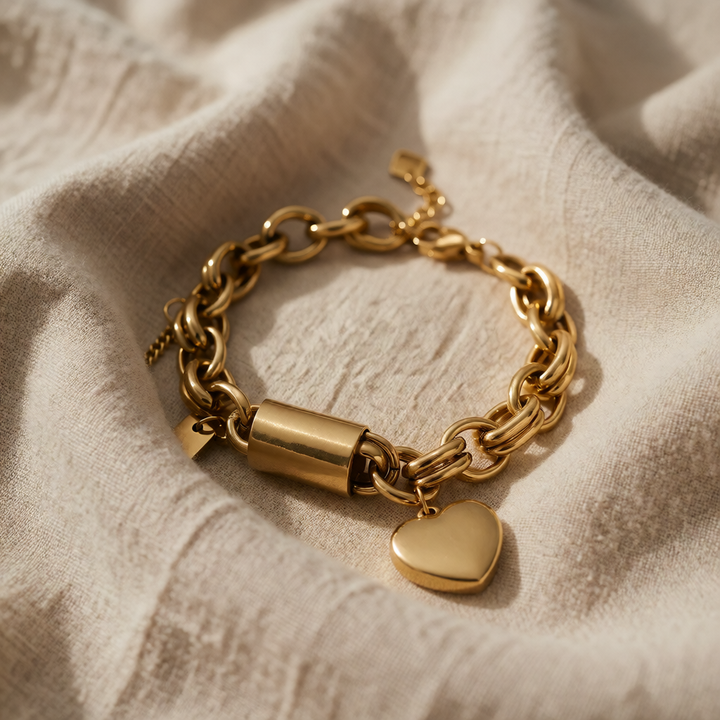 Gold Charm Bracelet Dervla with Heart Pendant