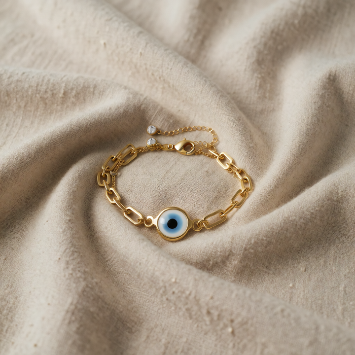 Gold Chain Bracelet Maeve with Evil Eye