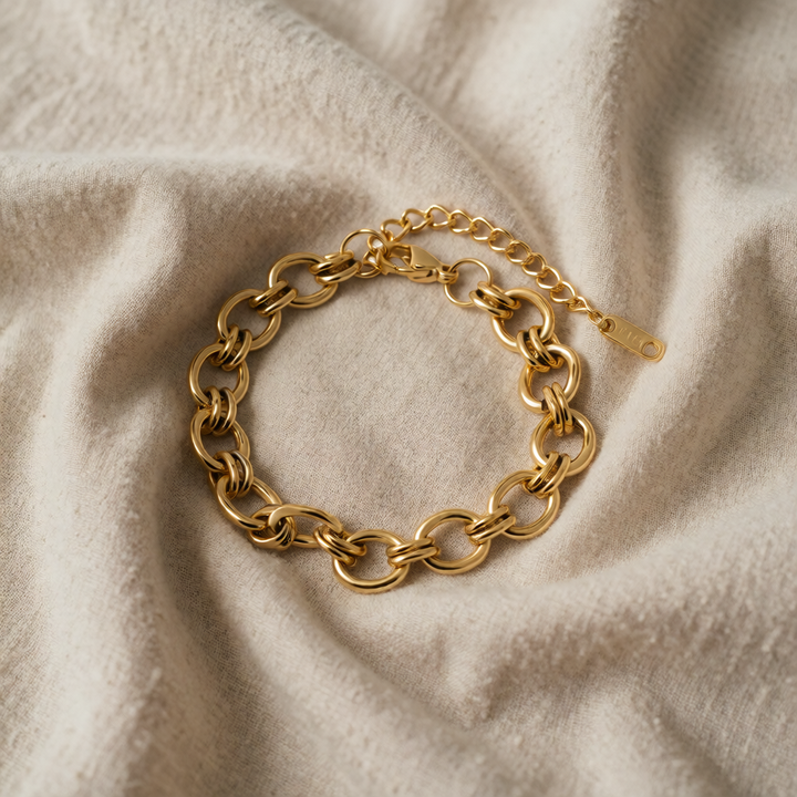 Gold Chunky Link Bracelet Béibhinn