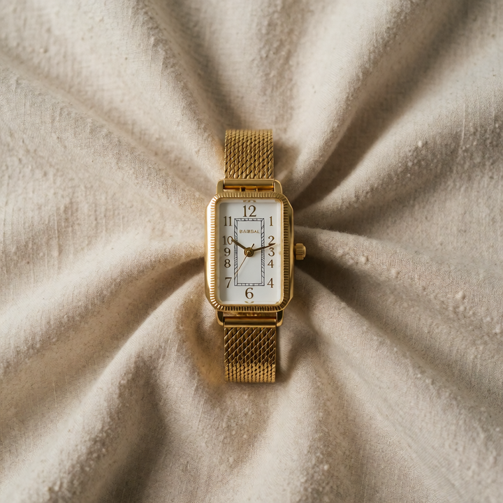 Gold Watch Eithne with Rectangular Case and Mesh Strap