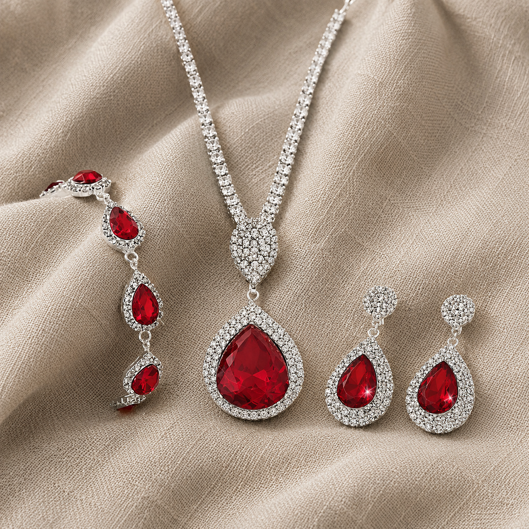 Silver Necklace Róisín with Ruby
