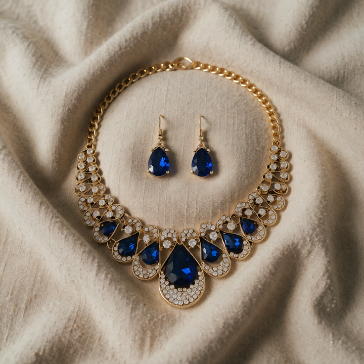 Gold Jewellery Set Maeve with Sapphire