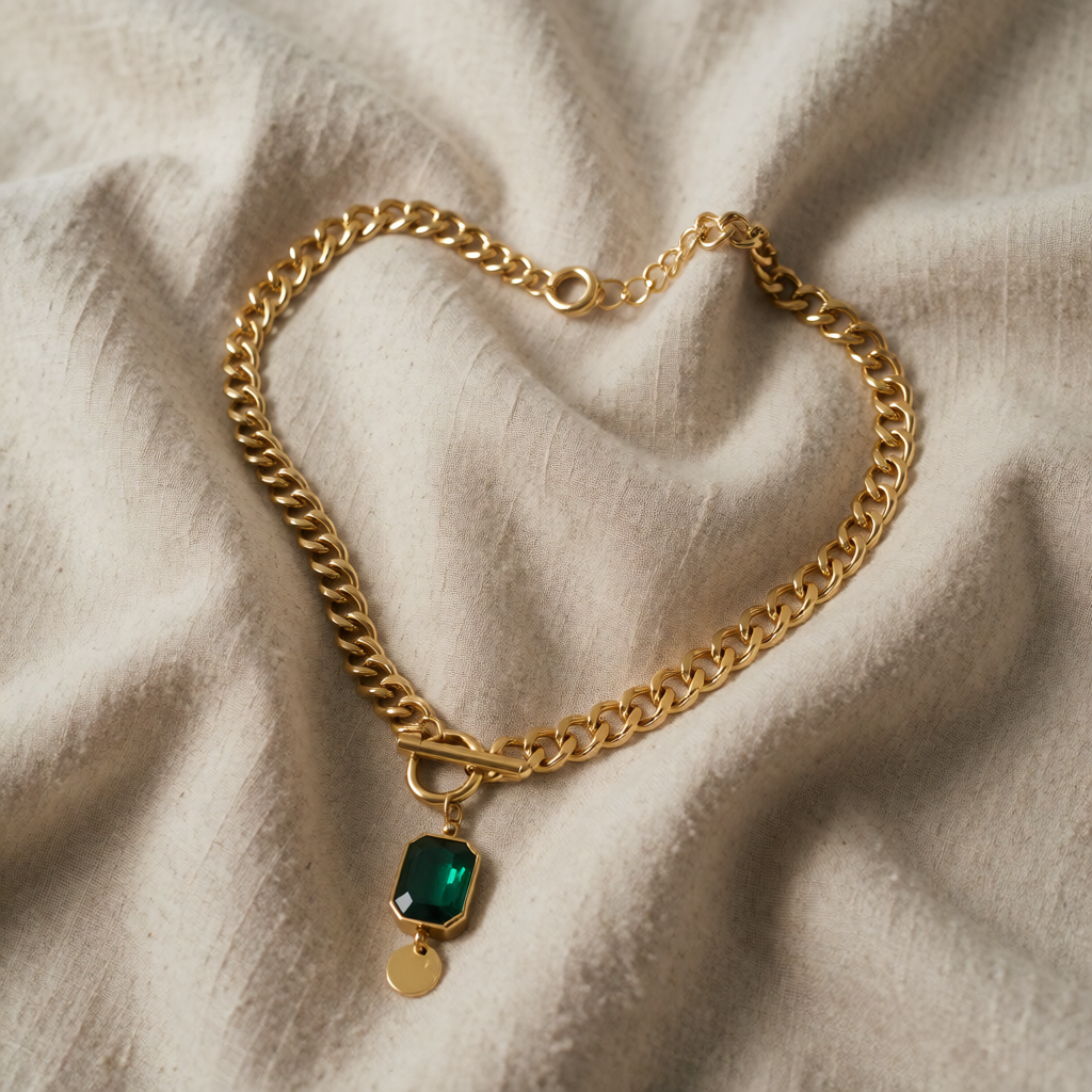 Gold Chain Necklace Treasa with Emerald and Coin