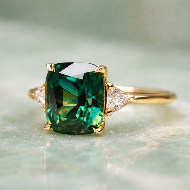 Elegant Square Ring with Emerald-Green Stone