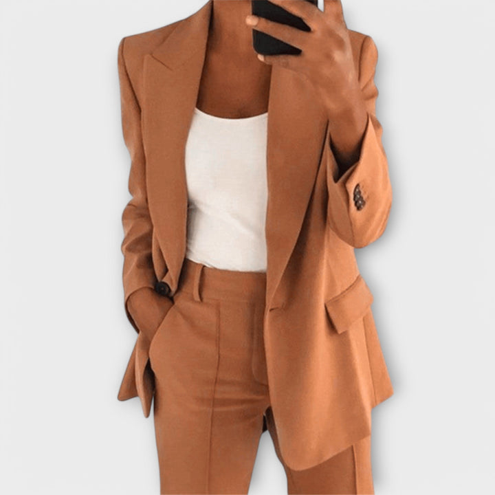 Schwarzes elegantes 2-teiliges Blazer-Set