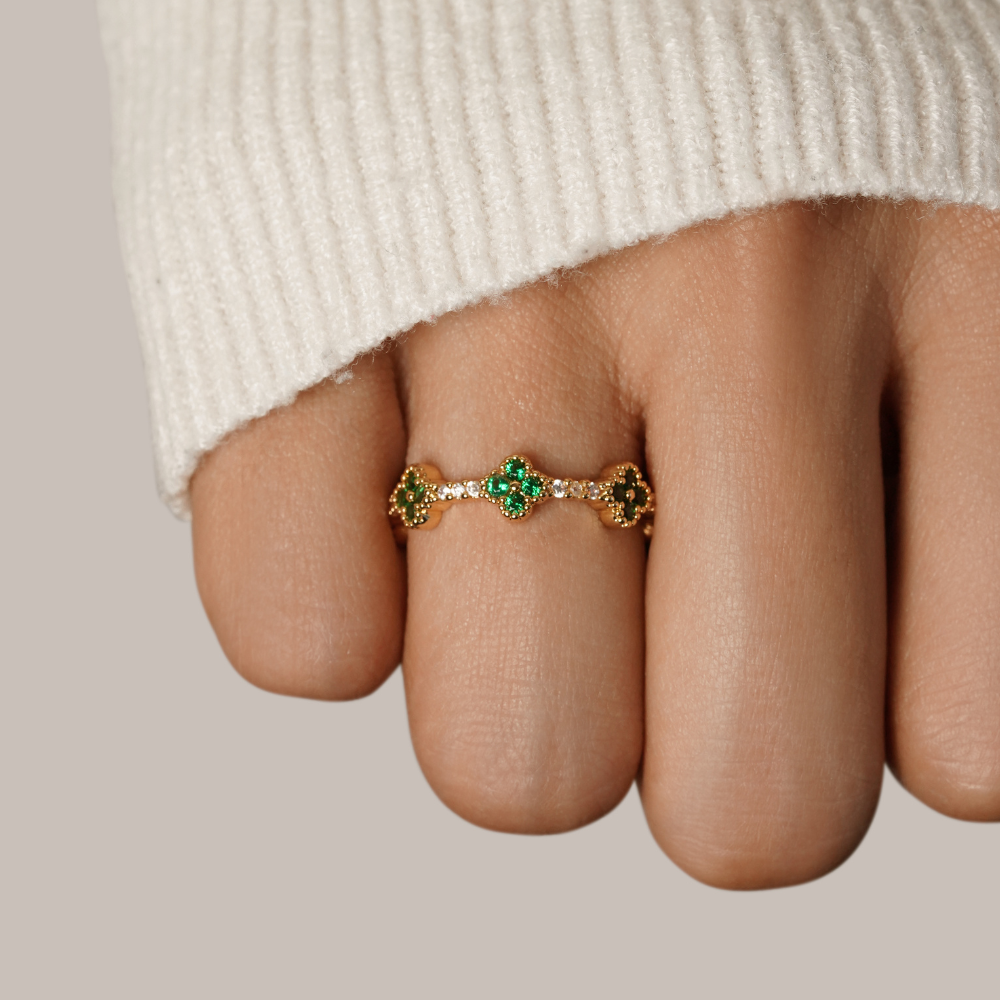 Gold Ring Aoibhinn with Zirconia