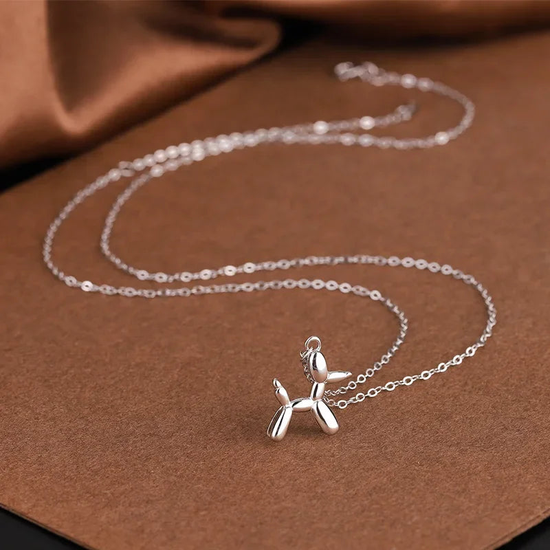Gold Necklace Béibhinn with Balloon Dog