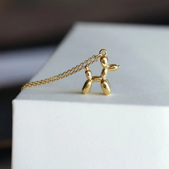 Gold Necklace Béibhinn with Balloon Dog