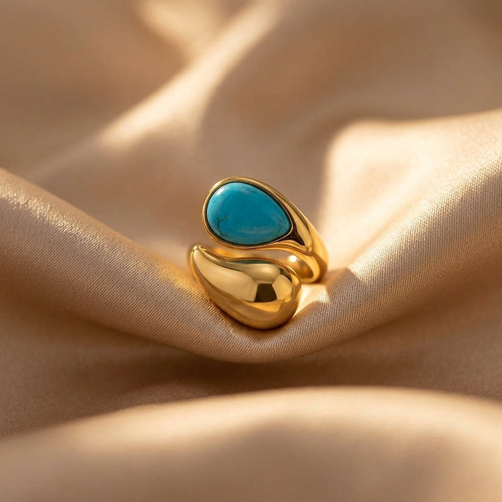 Gold Adjustable Ring Aoibhinn with Turquoise