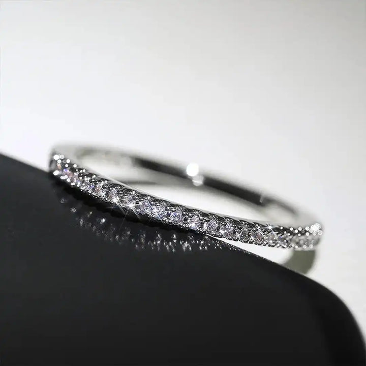 Gold Band Ring Laoise with Zirconia
